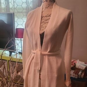 NWT Long Sweater/Coat Belted Cardigan, Winter White color size xxs hp🔥🔥